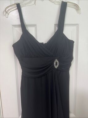 Black Sleeveless Midi Dress with Crystal Waist Accent